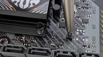 image showing the clearing of motherboard cmos by jumping clrtc pins