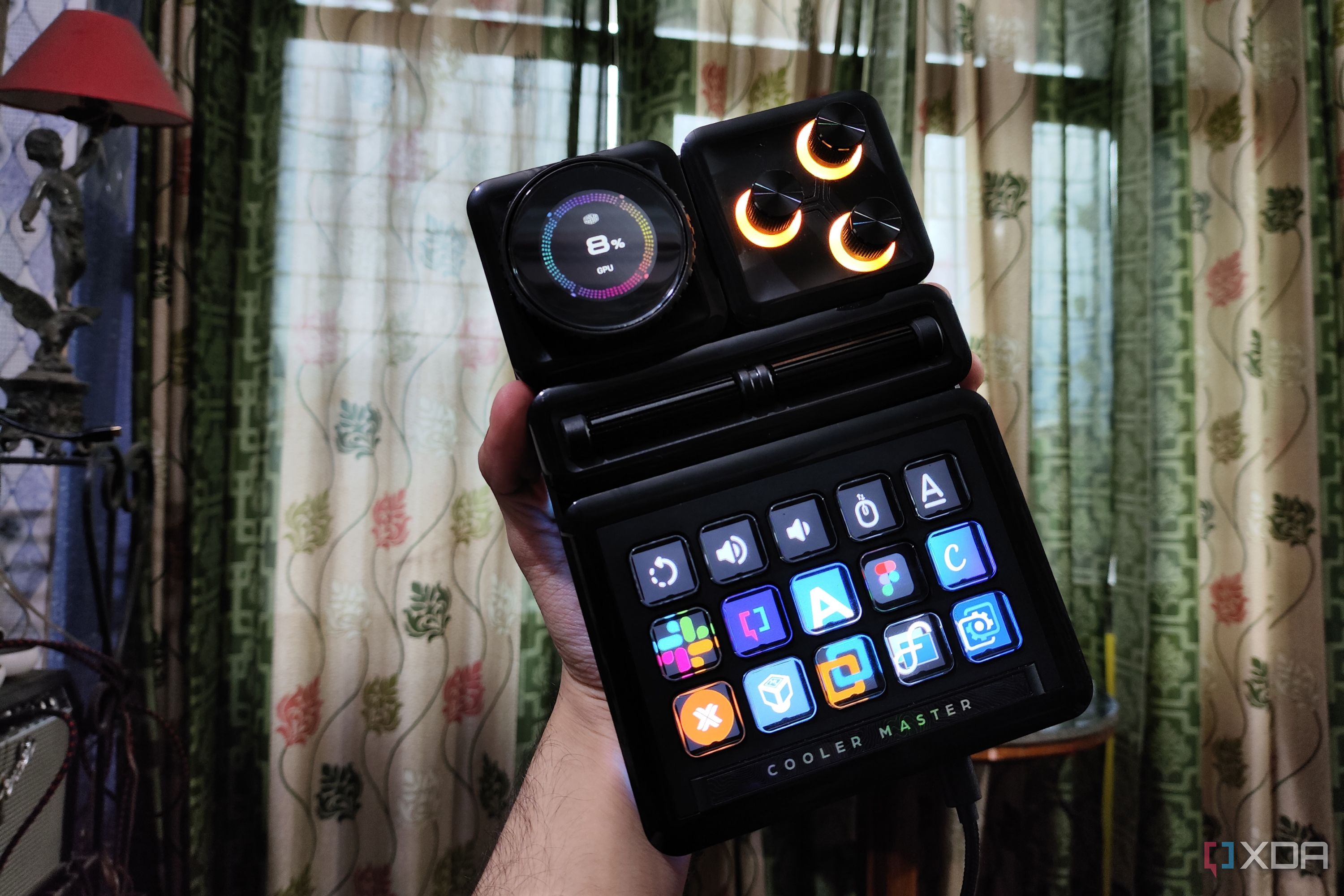 Cooler Master MasterHUB review: A modular control panel for