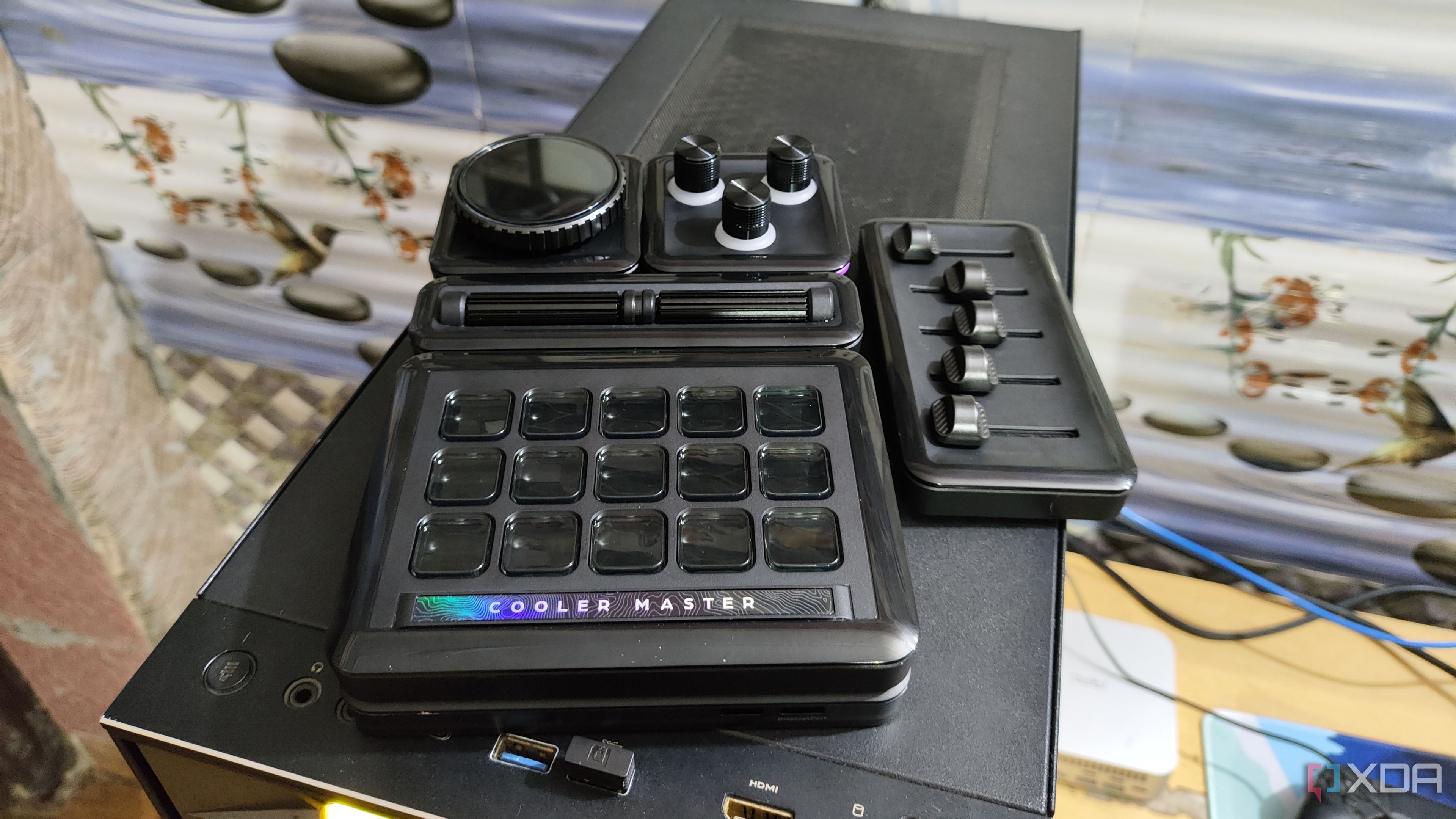 Cooler Master MasterHUB review: A modular control panel for