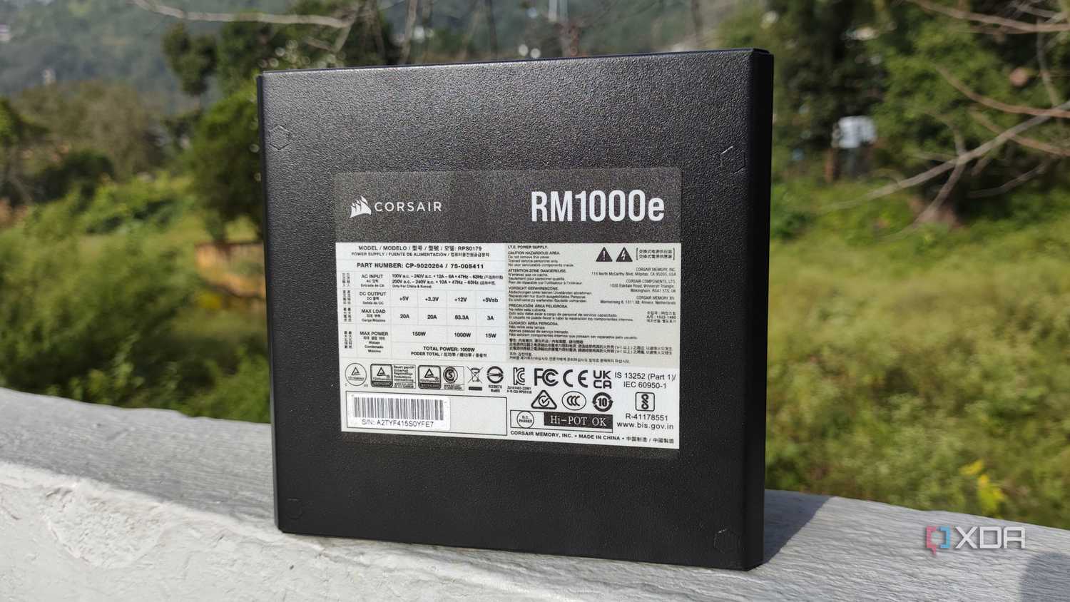 A Corsair RM1000e