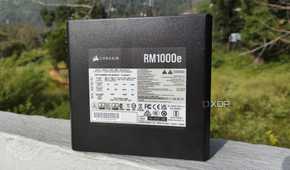 A Corsair RM1000e