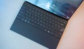 Dell XPS 13 Lunar Lake-10