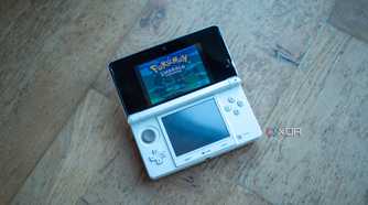 Pokemon Emerald running on the Nintendo 3DS as a native virtual console application