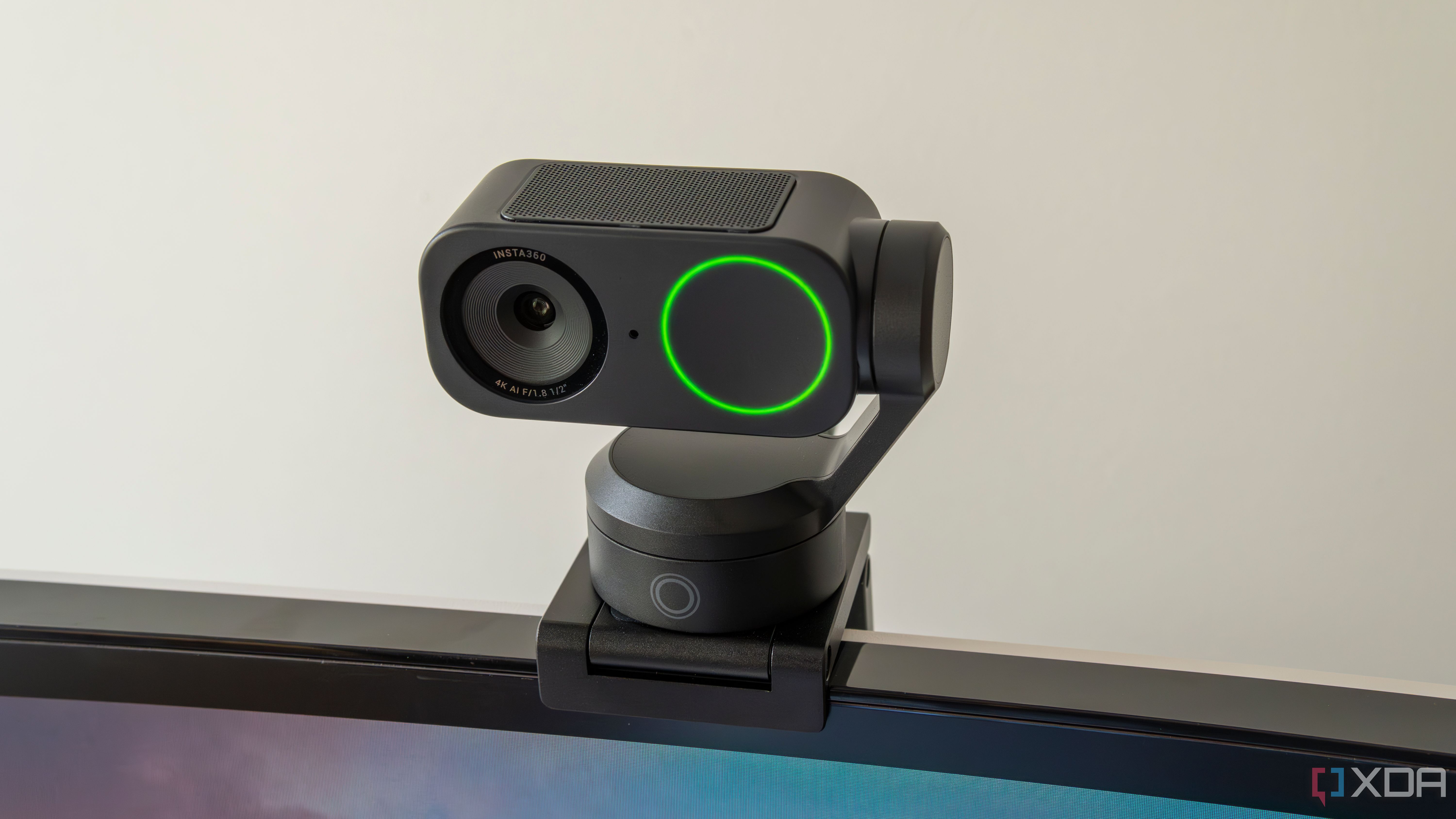 Webカメラ Insta360 Link 2 Buy Insta360 Link 2 & Link 2C - AI 4K Webcams - Insta360 Store