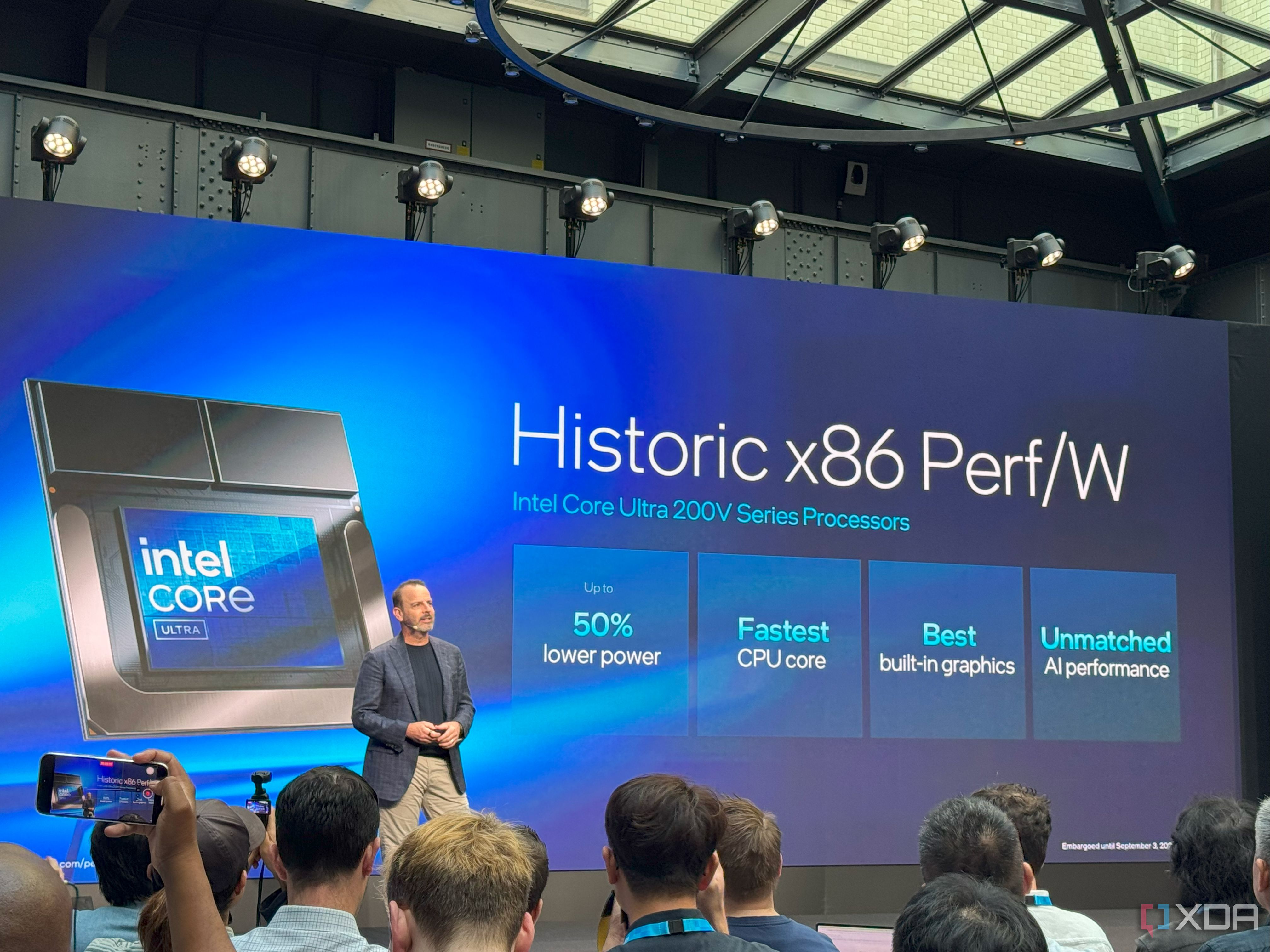 Intel Core Ultra Series 2 (9)