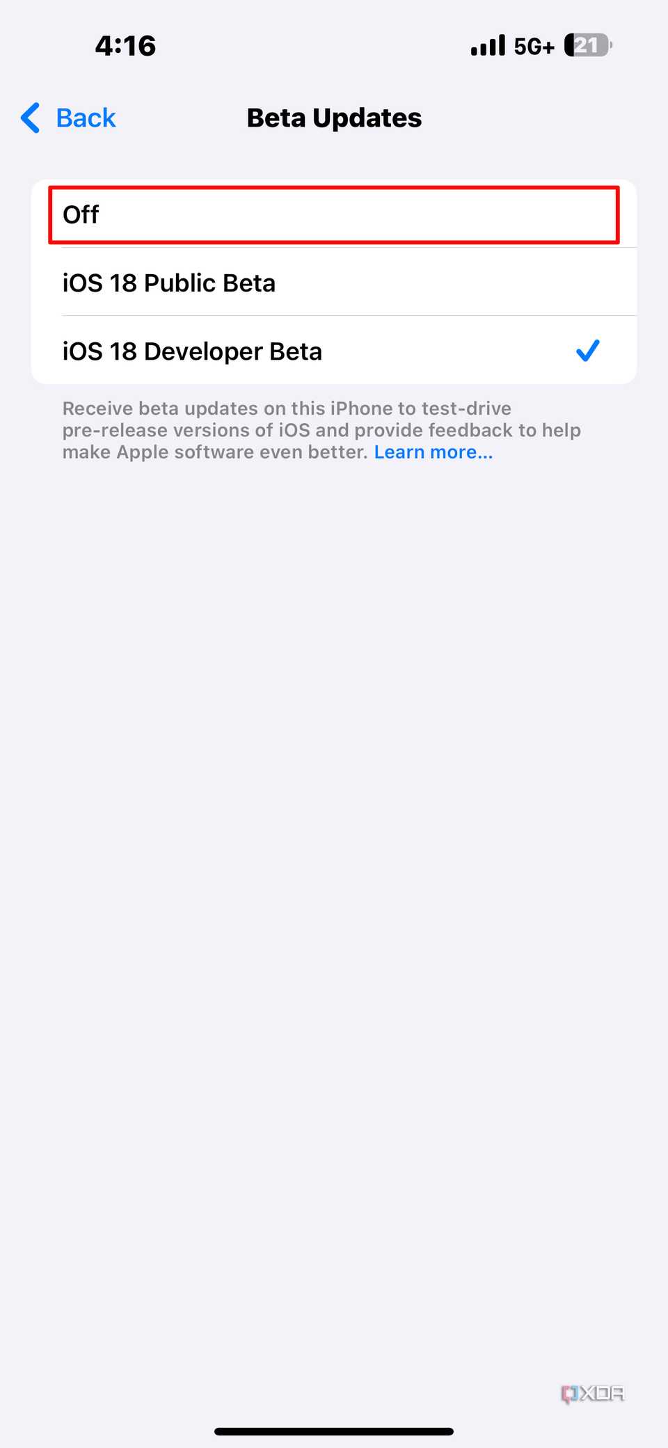 Choosing the off button in the update channel settings.