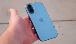 The iPhone 16 in the hand in Teal color.