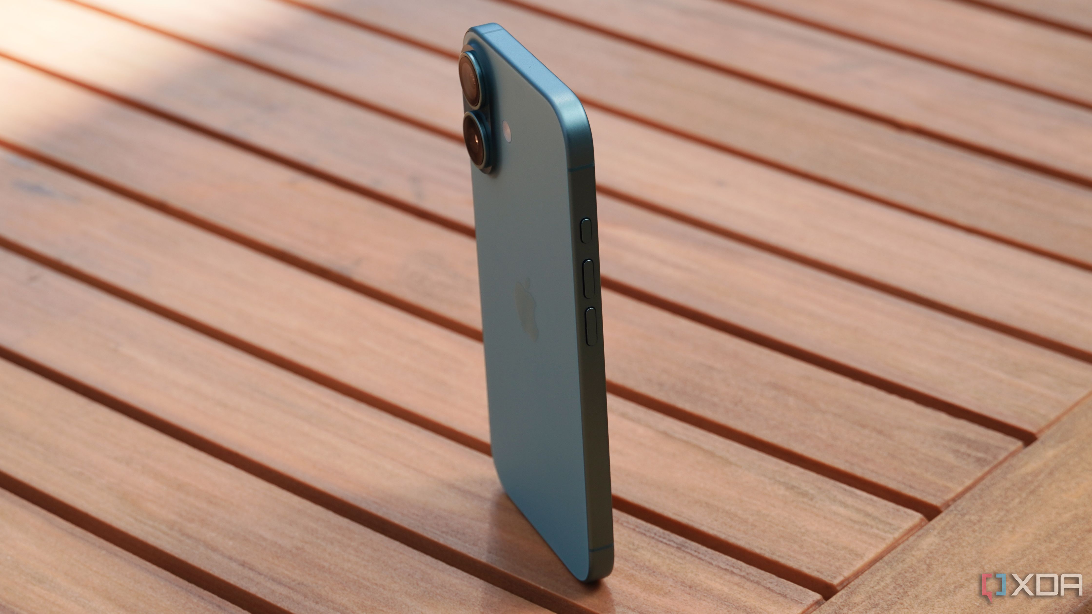 A side view of the iPhone 16.