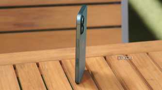 A side view of the iPhone 16 standing up.
