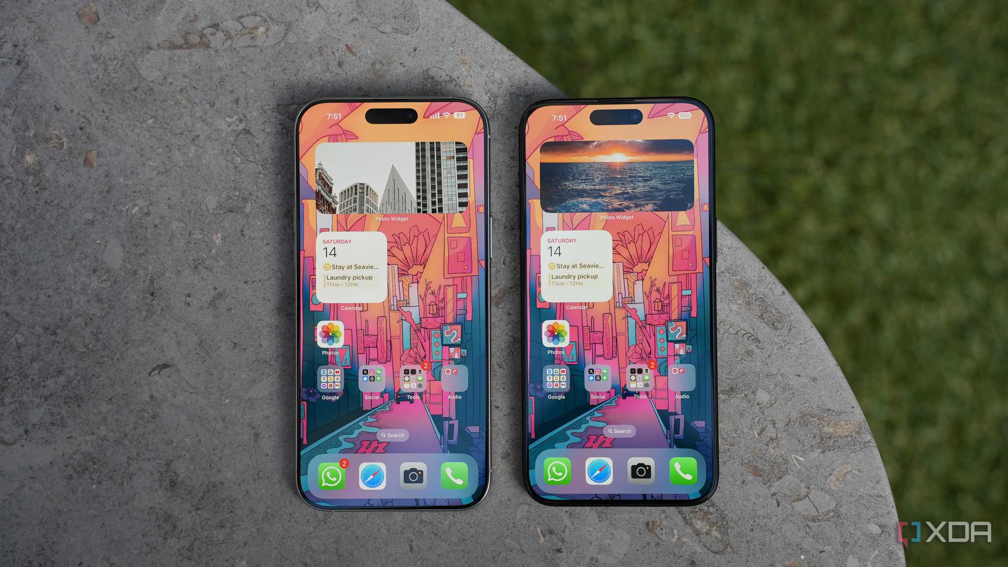 iPhone 16 Pro Max (left) and iPhone 15 Pro Max (right)