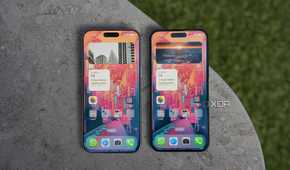 iPhone 16 Pro Max (left) and iPhone 15 Pro Max (right)