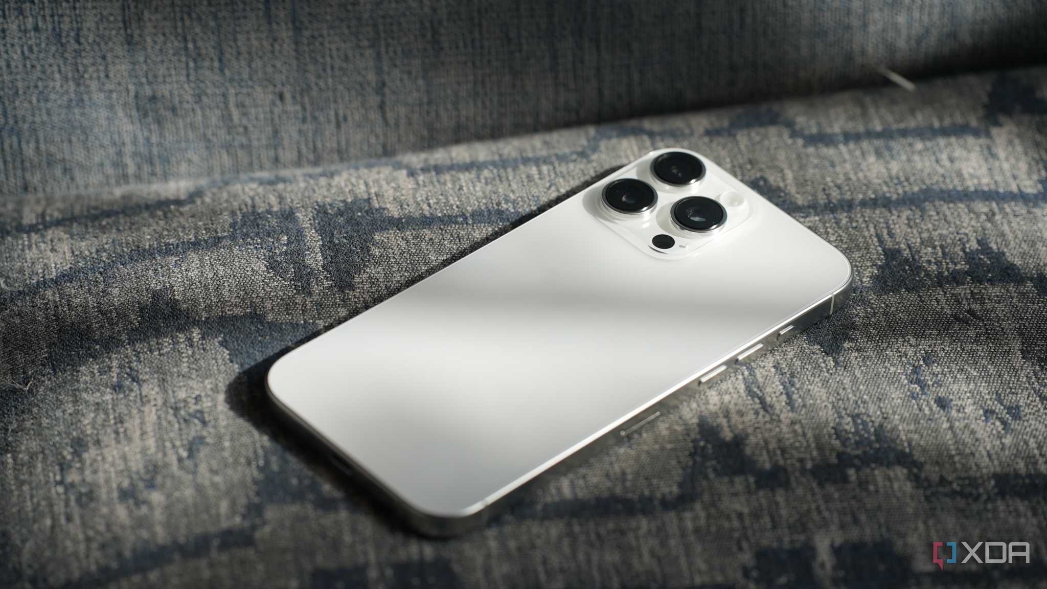 iphone-16-pro-max-xda-review07485-2