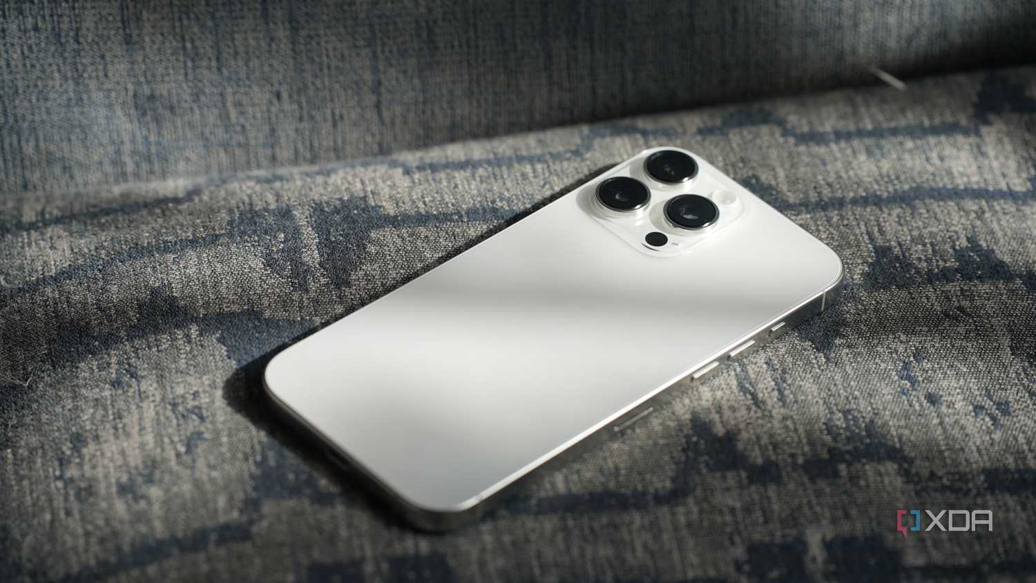 iphone-16-pro-max-xda-review07485-2