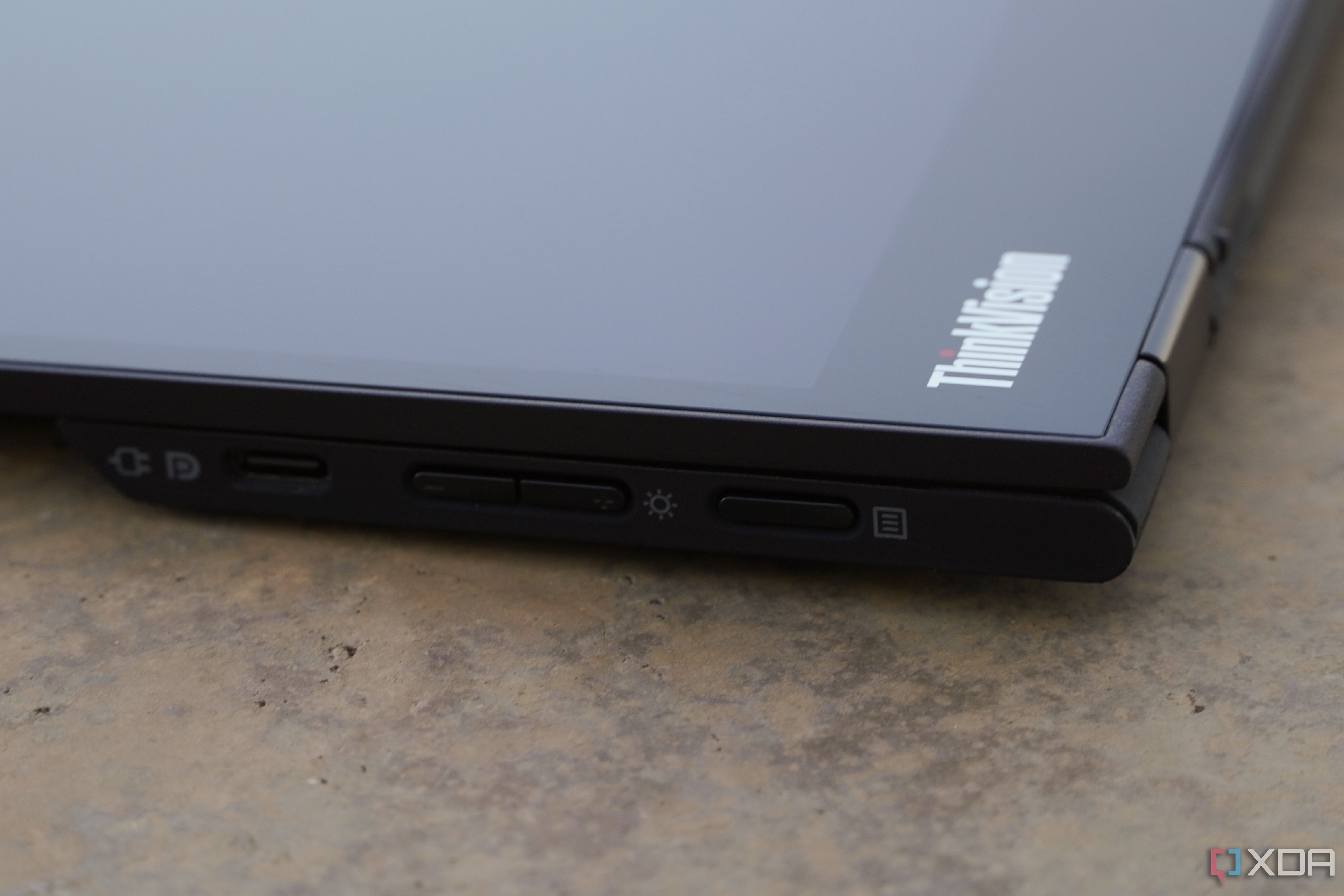 Lenovo ThinkVision M14t review: The only touchscreen portable