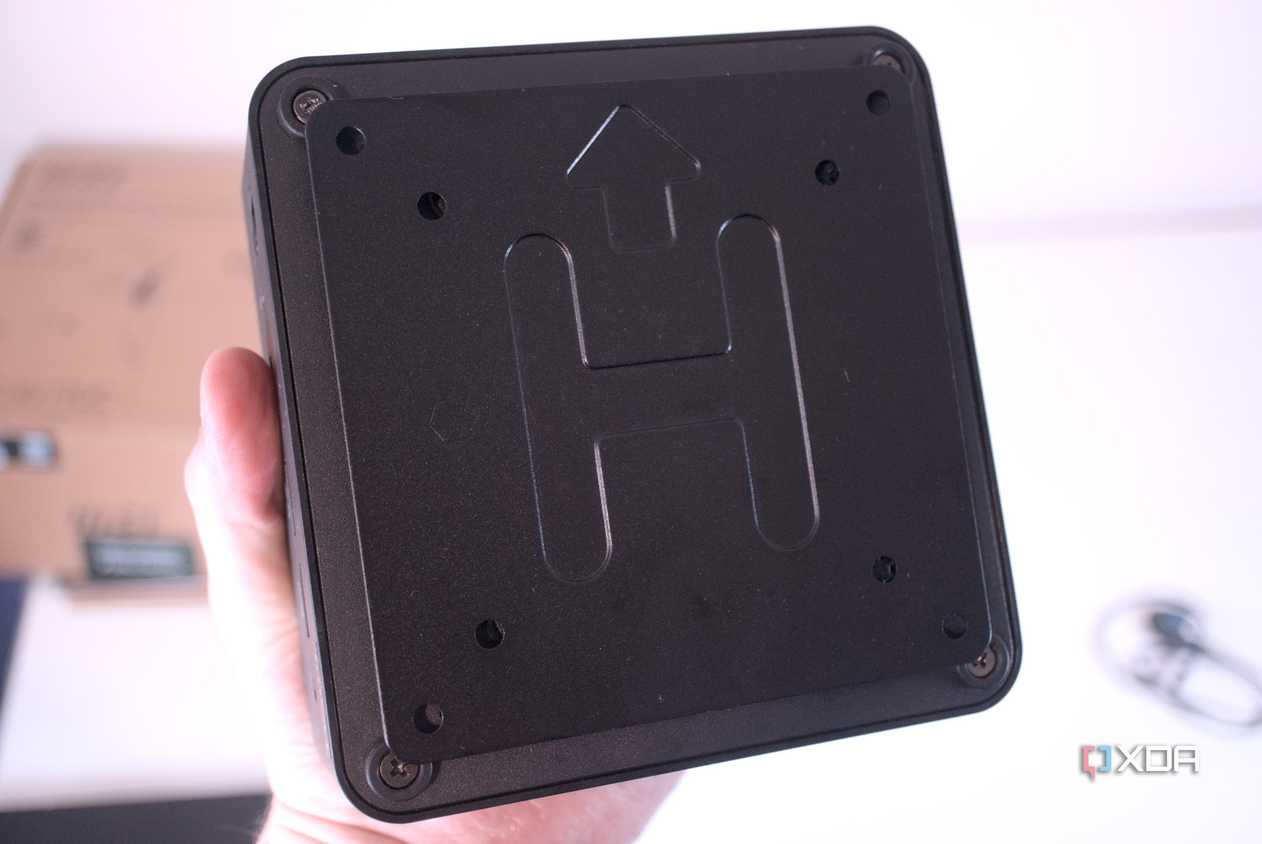 MSI Cubi NUC 1M
