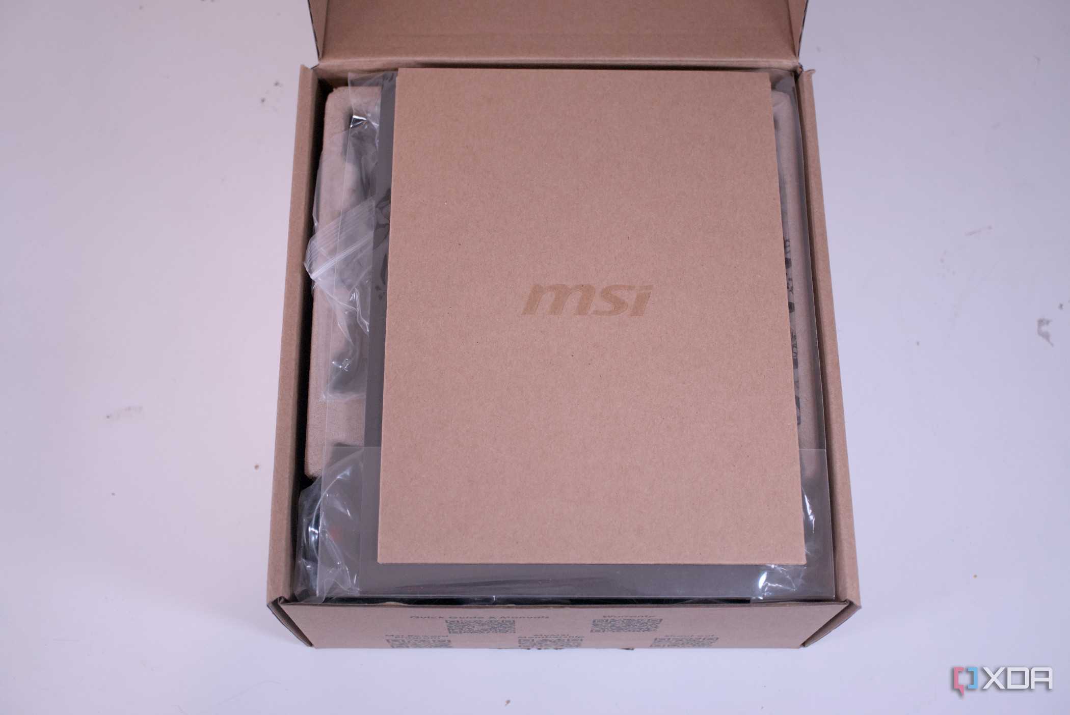 MSI Cubi NUC 1M