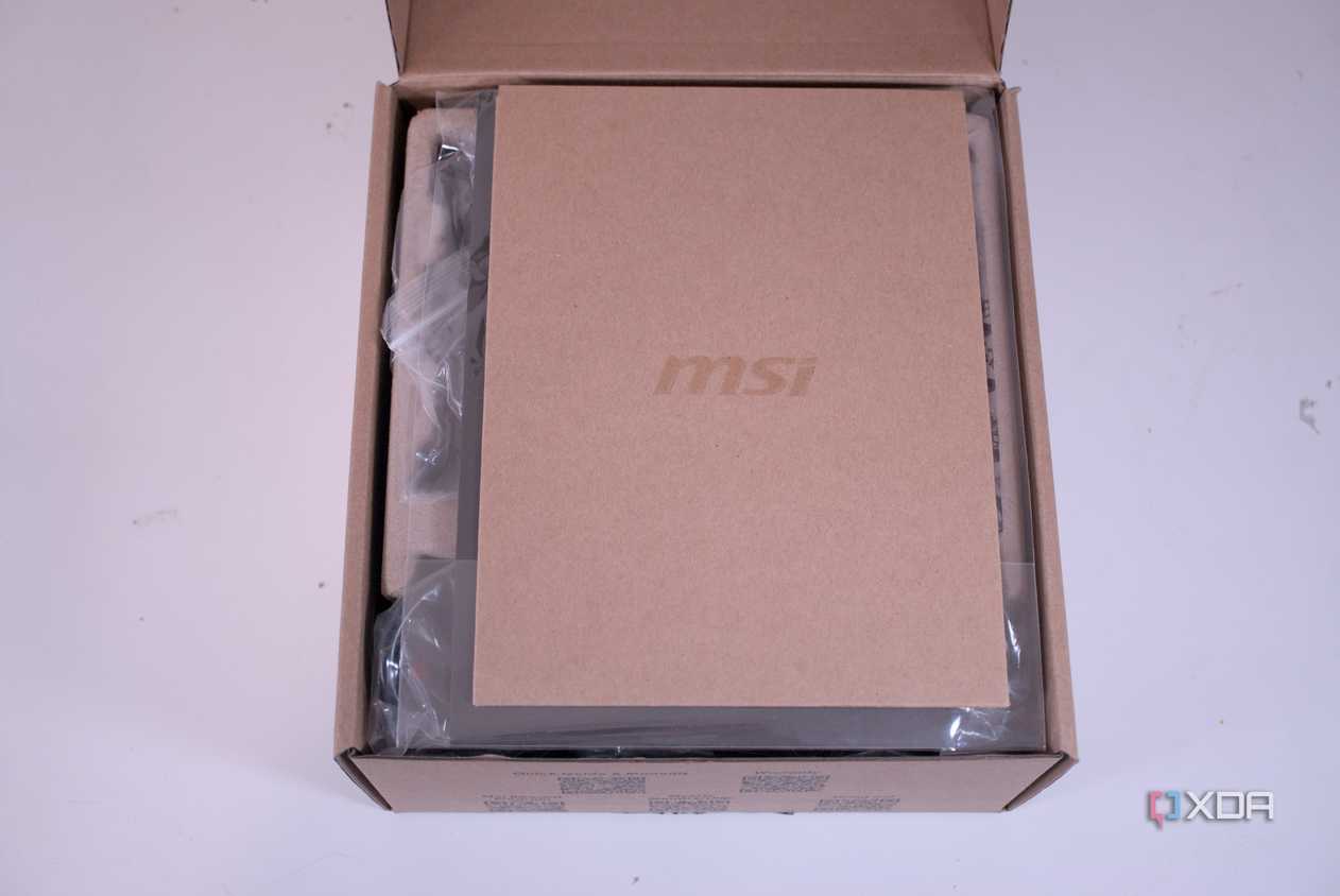 MSI Cubi NUC 1M