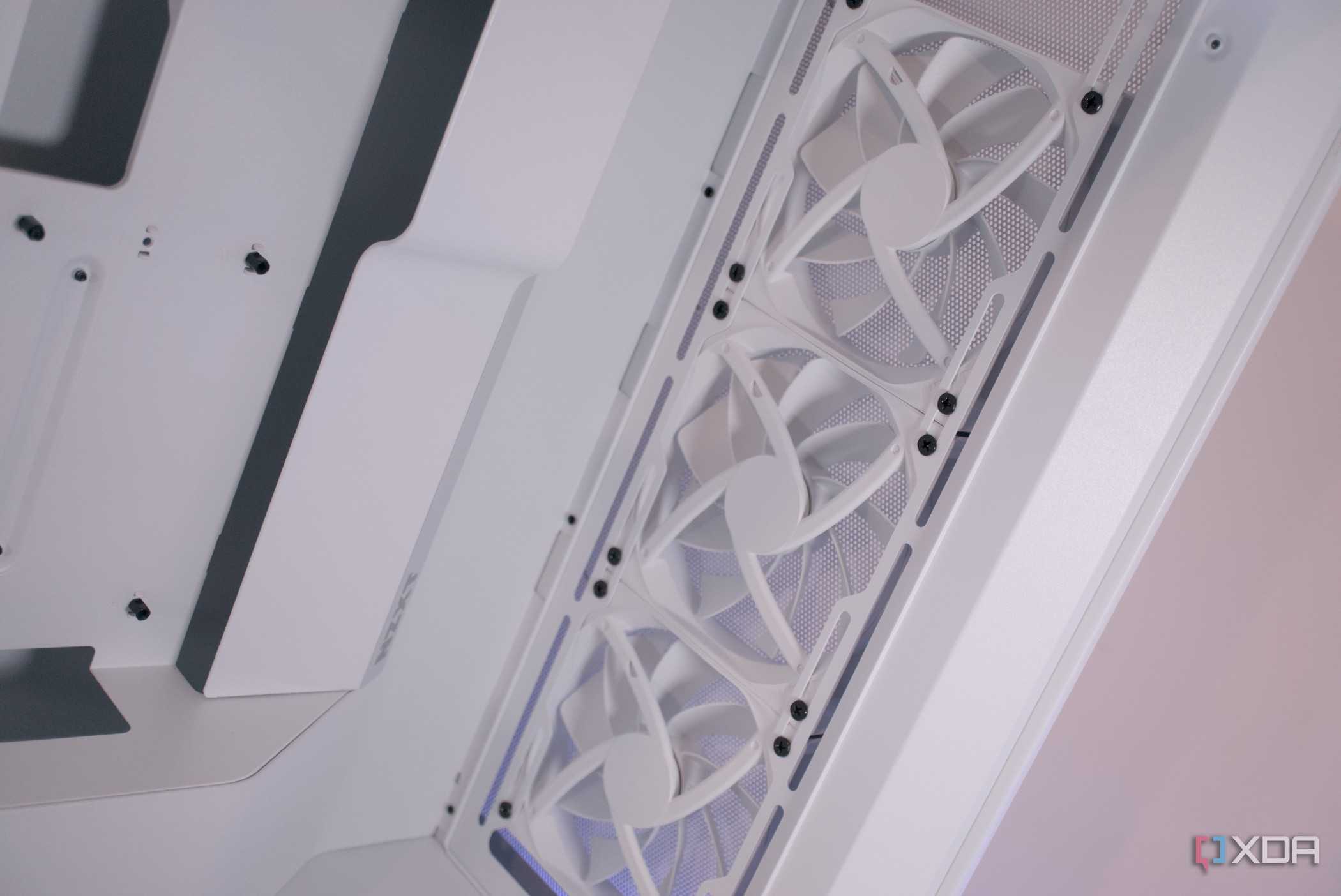 NZXT H7 Flow (2024)