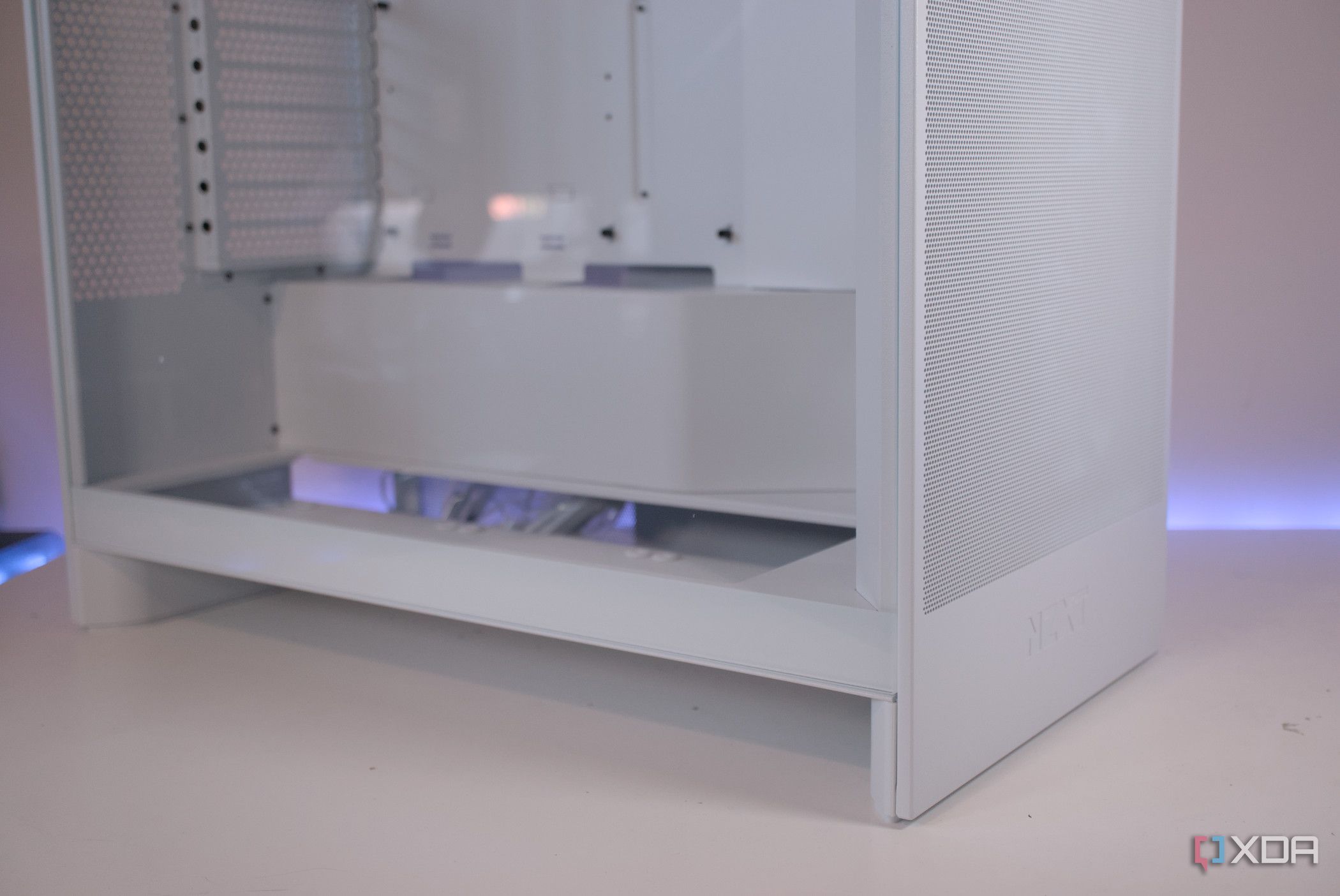 NZXT H7 Flow (2024)