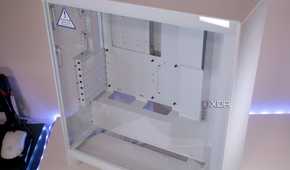 NZXT H7 Flow (2024)