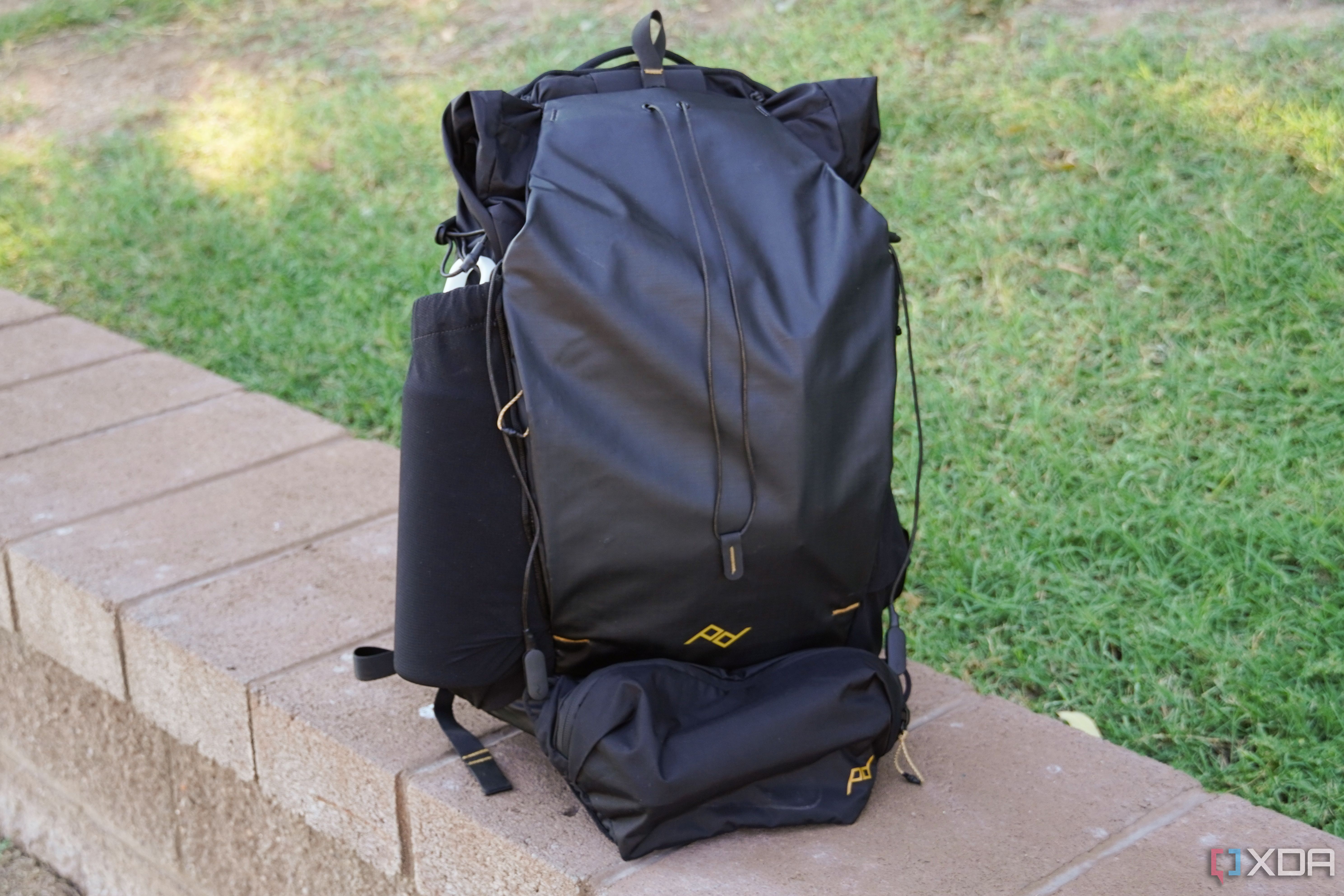 Peak Design OUTDOOR BACKPACK – 25L black Peak Design Outdoor Backpack 25L Black by Peak Design at B&C
