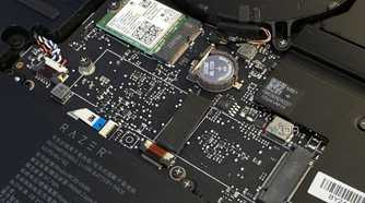 razer blade 18 2024 internals showing an empty m.2 ssd slot