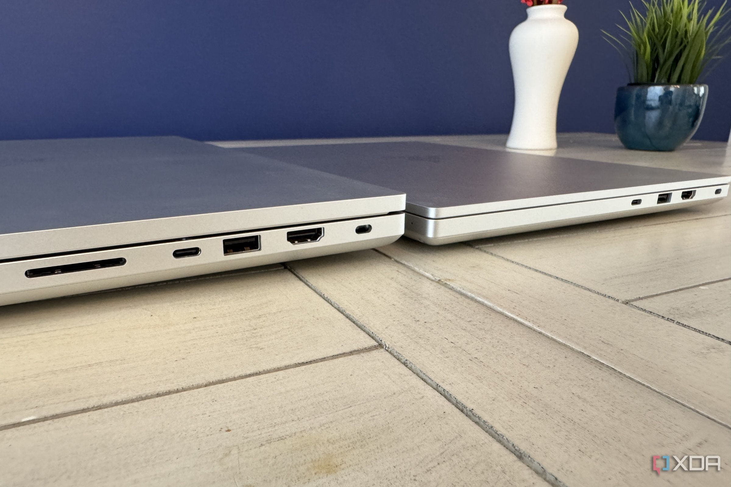 razer blade 14 and razer blade 18 showing the right hand side ports