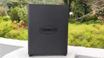A TerraMaster F8 SSD Plus NAS