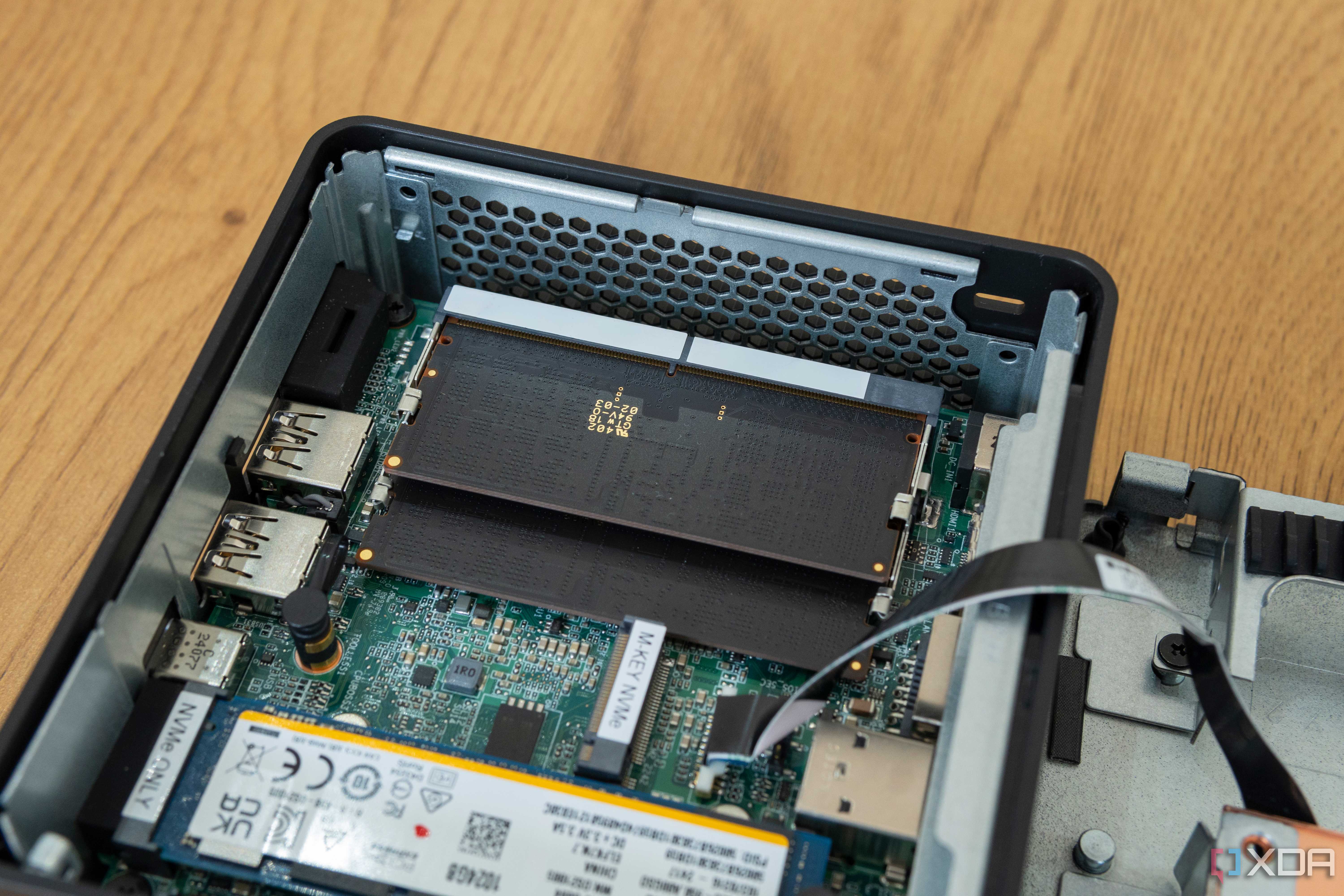 Close-up of the SO-DIMM memory modules inside the Asus NUC 14 Pro