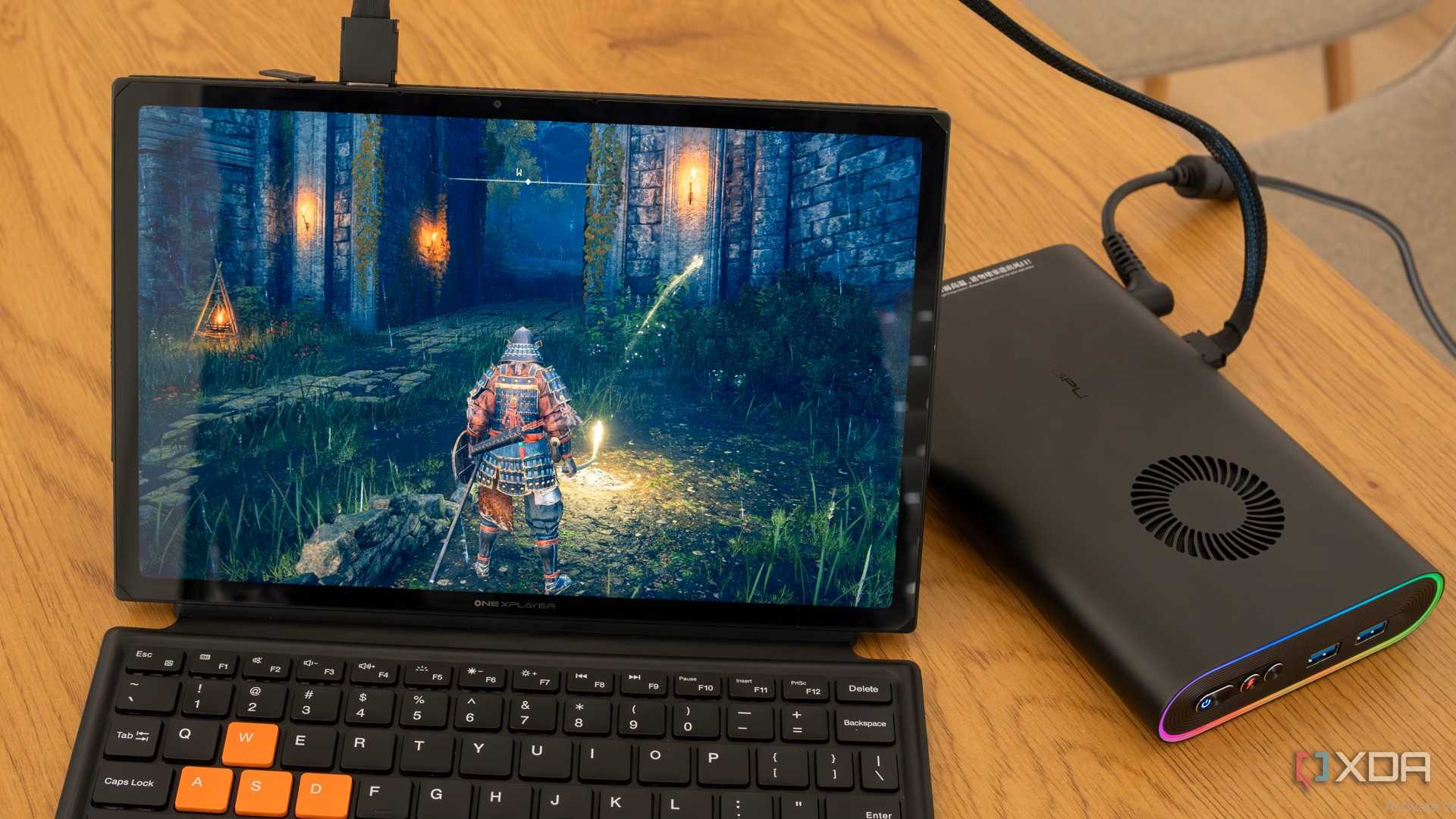 external gpu playing games on onexplayer tablet