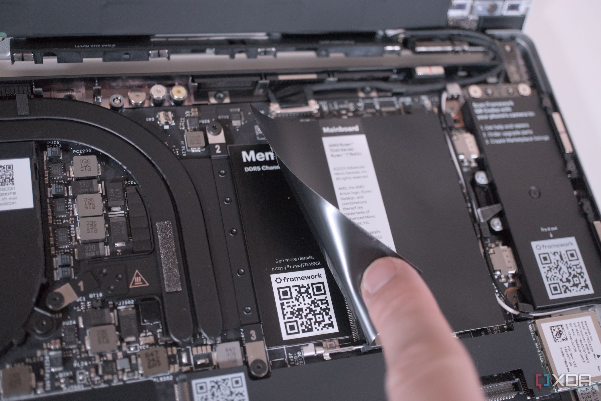 Framework Laptop 13 AMD 2.8K review: AMD and Linux is a modular