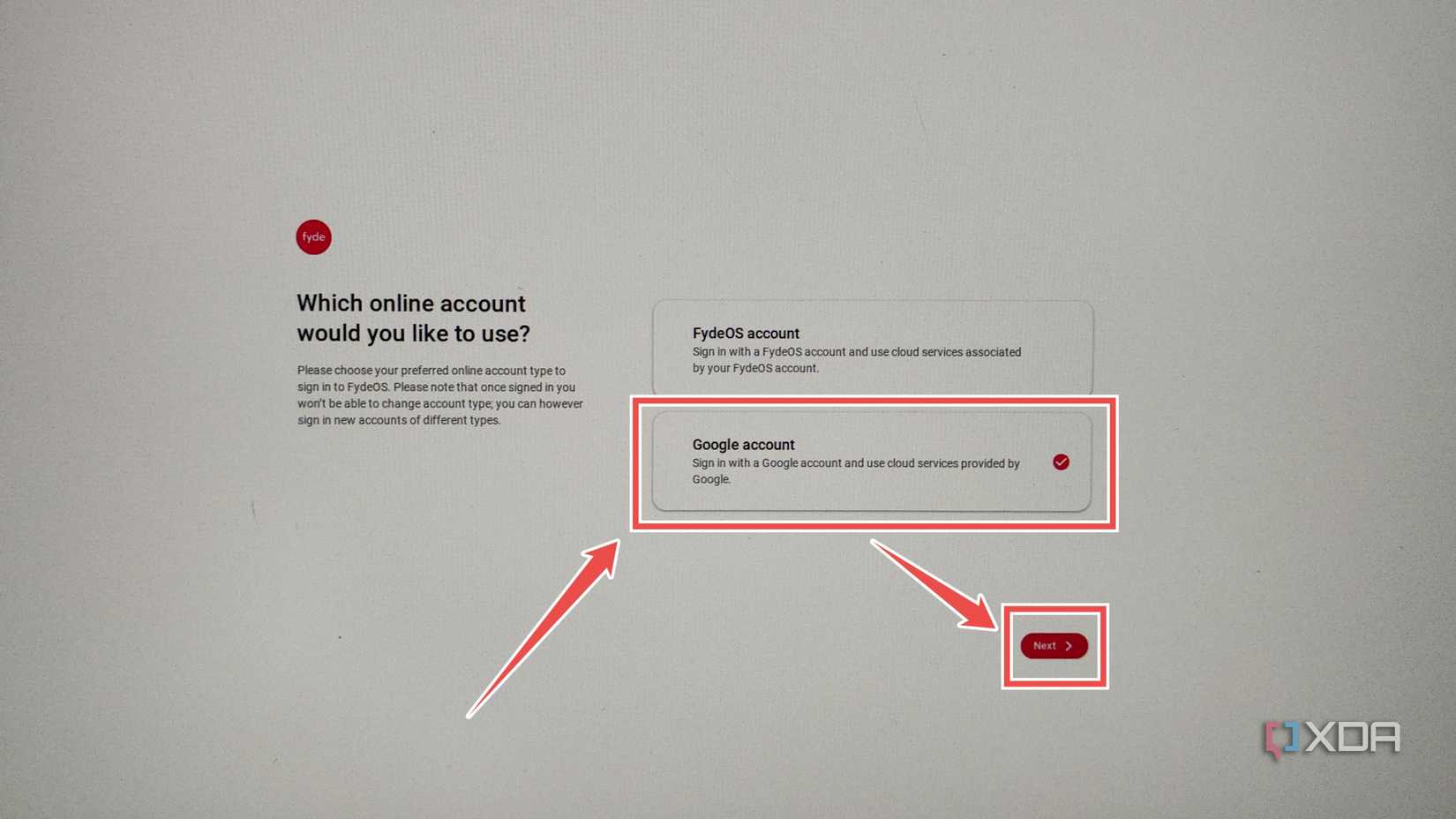 Choosing Google account on the FydeOS installation wizard
