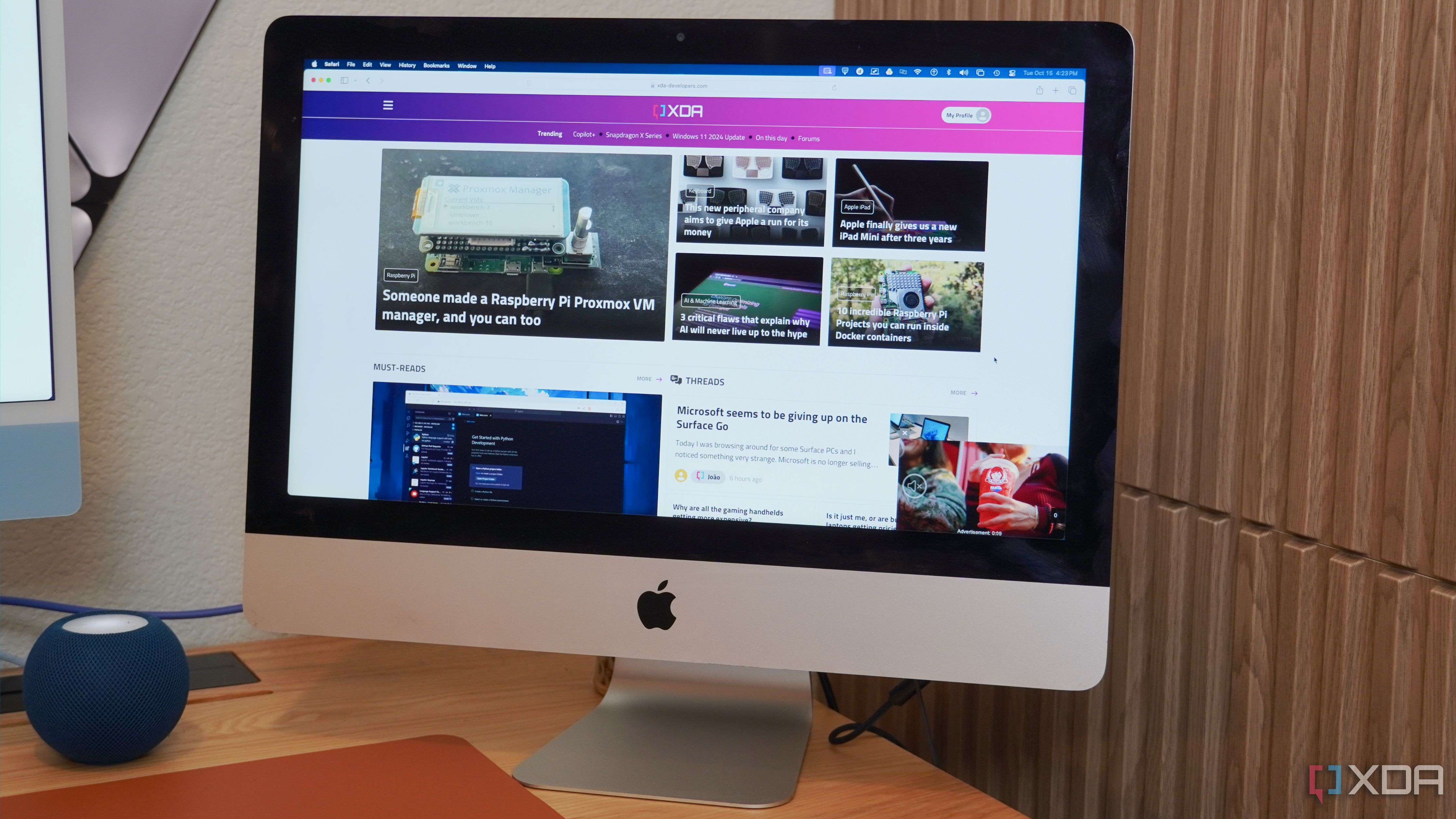 An old iMac being used as an external monitor.