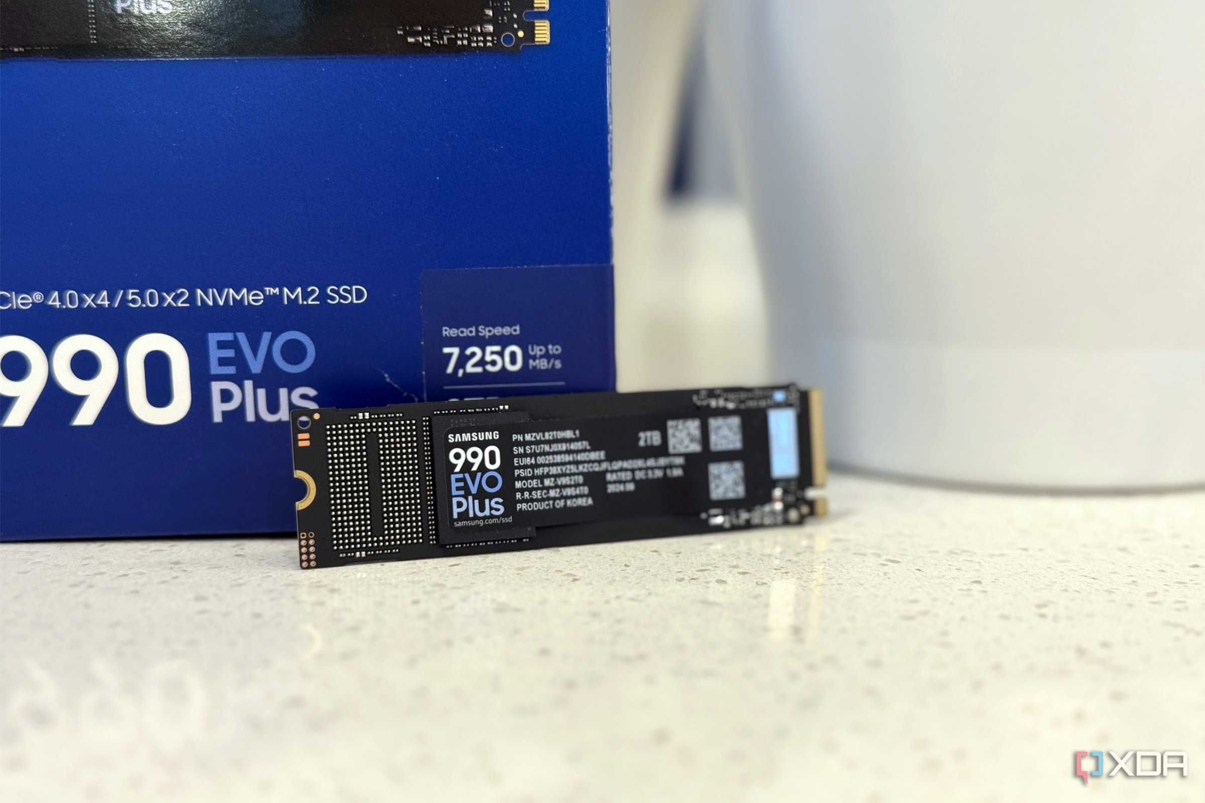 samsung 990 evo plus ssd closeup