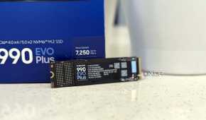 samsung 990 evo plus ssd closeup