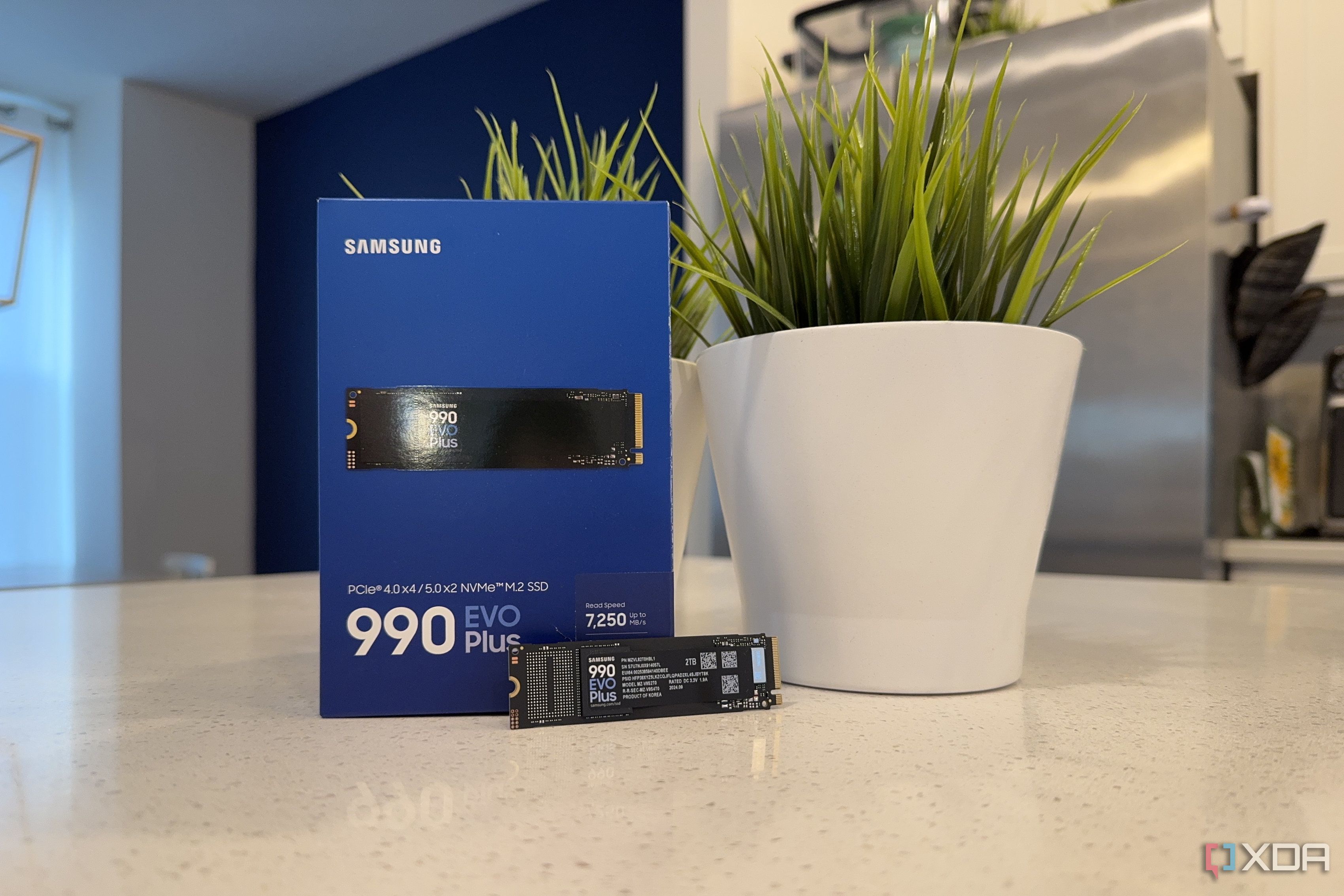 [新品] Samsung 990 EVO 1TB SSD Samsung - 990 EVO SSD 1TB Internal SSD PCIe Gen 4x4 | Gen