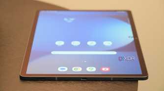 The bottom and USB-C port on the Galaxy Tab S10+.