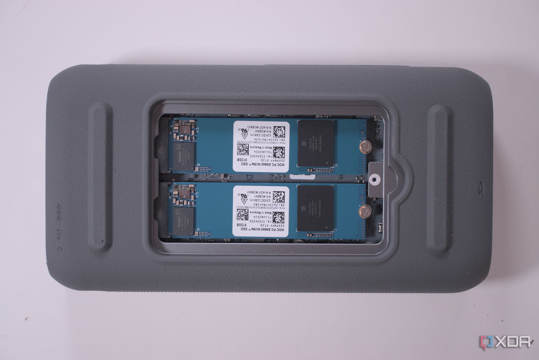 UnifyDrive UT2 ssd　持ち運びssd UnifyDrive UT2