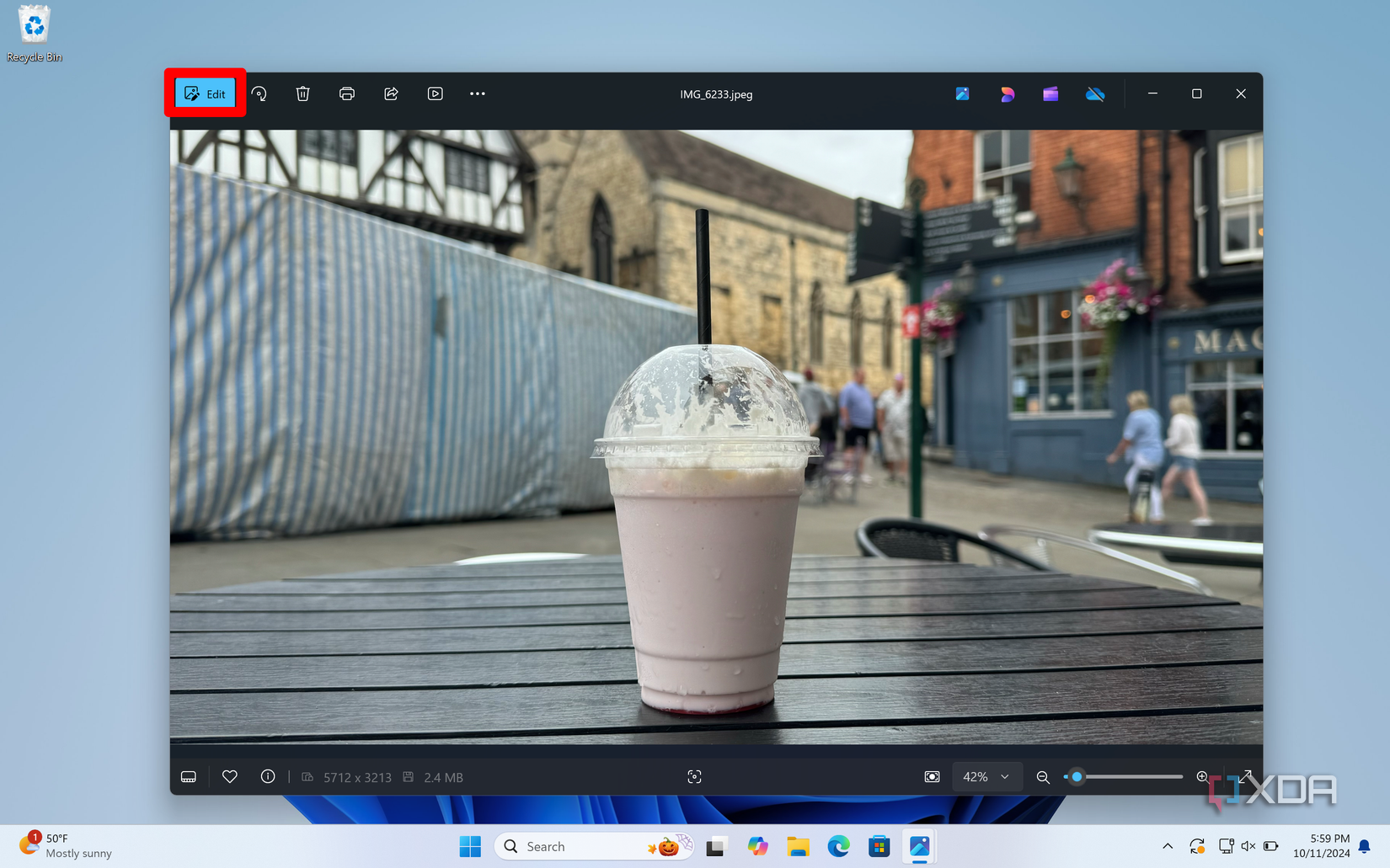 How to erase an object in Windows Photos using AI