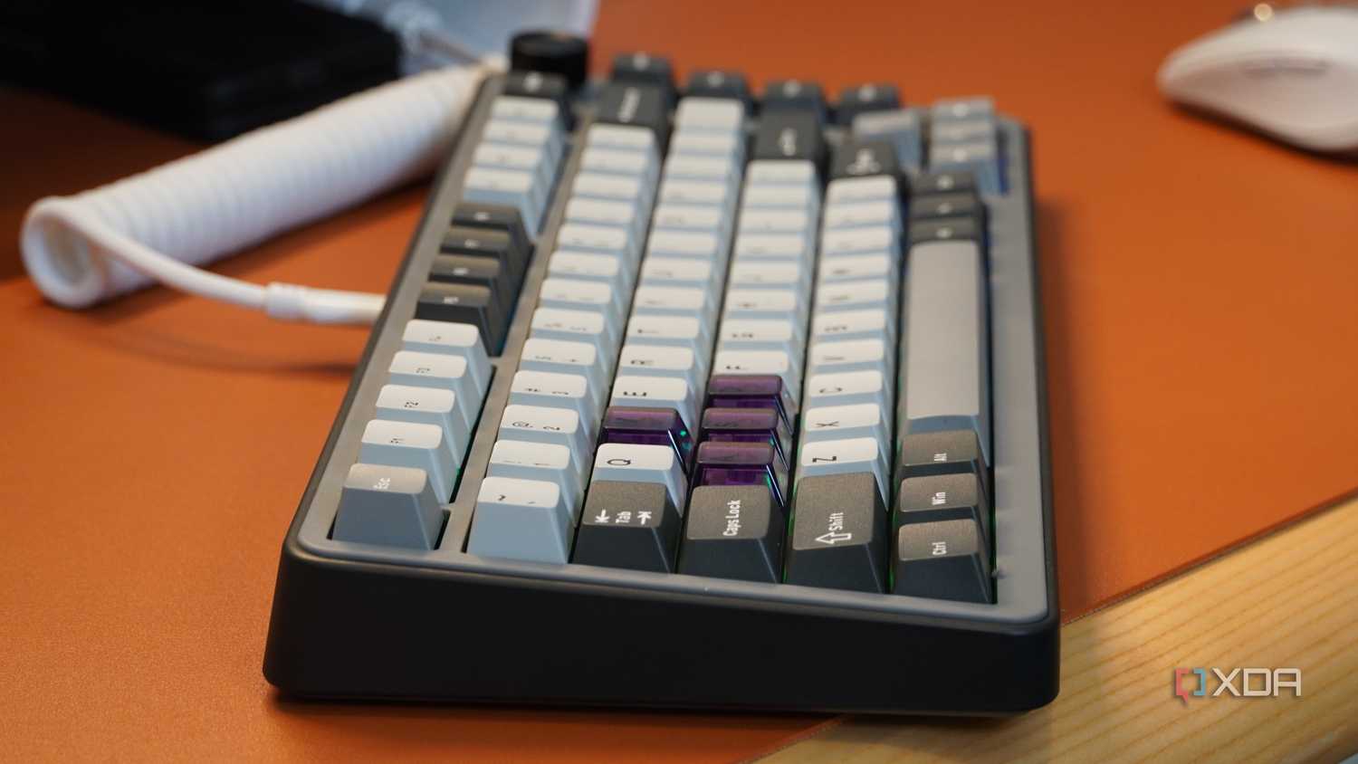 A side view of the Yunzii RT75.