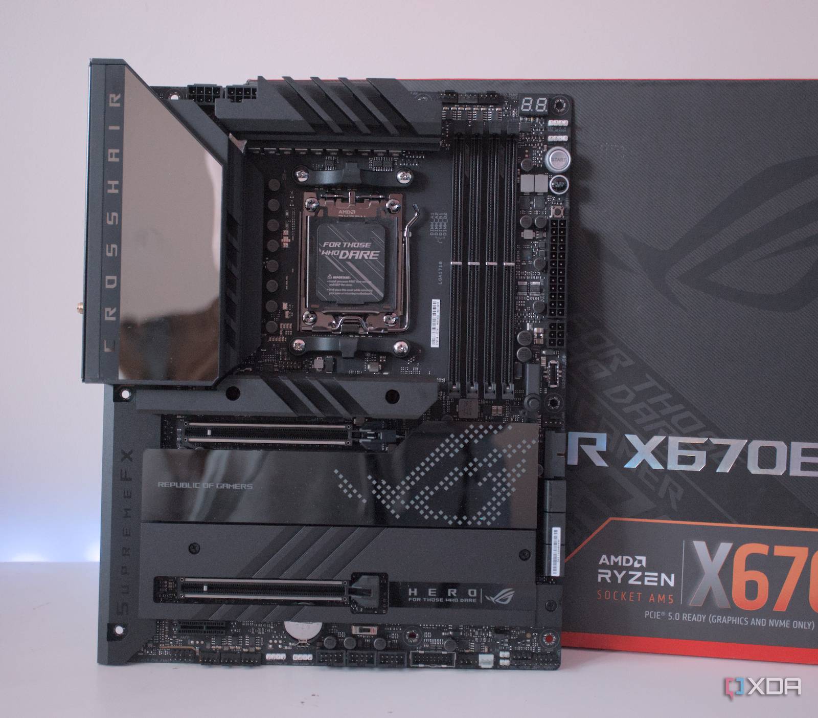 Power Crosshair ASUS ROG CROSSHAIR X670E HERO AMD X670 Socket AM5