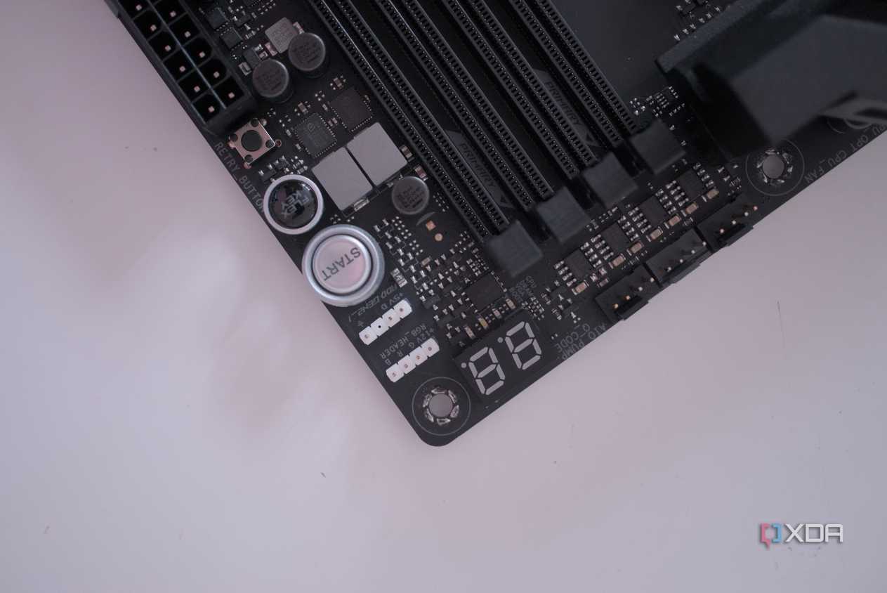 ASUS ROG Crosshair X670E Hero debug