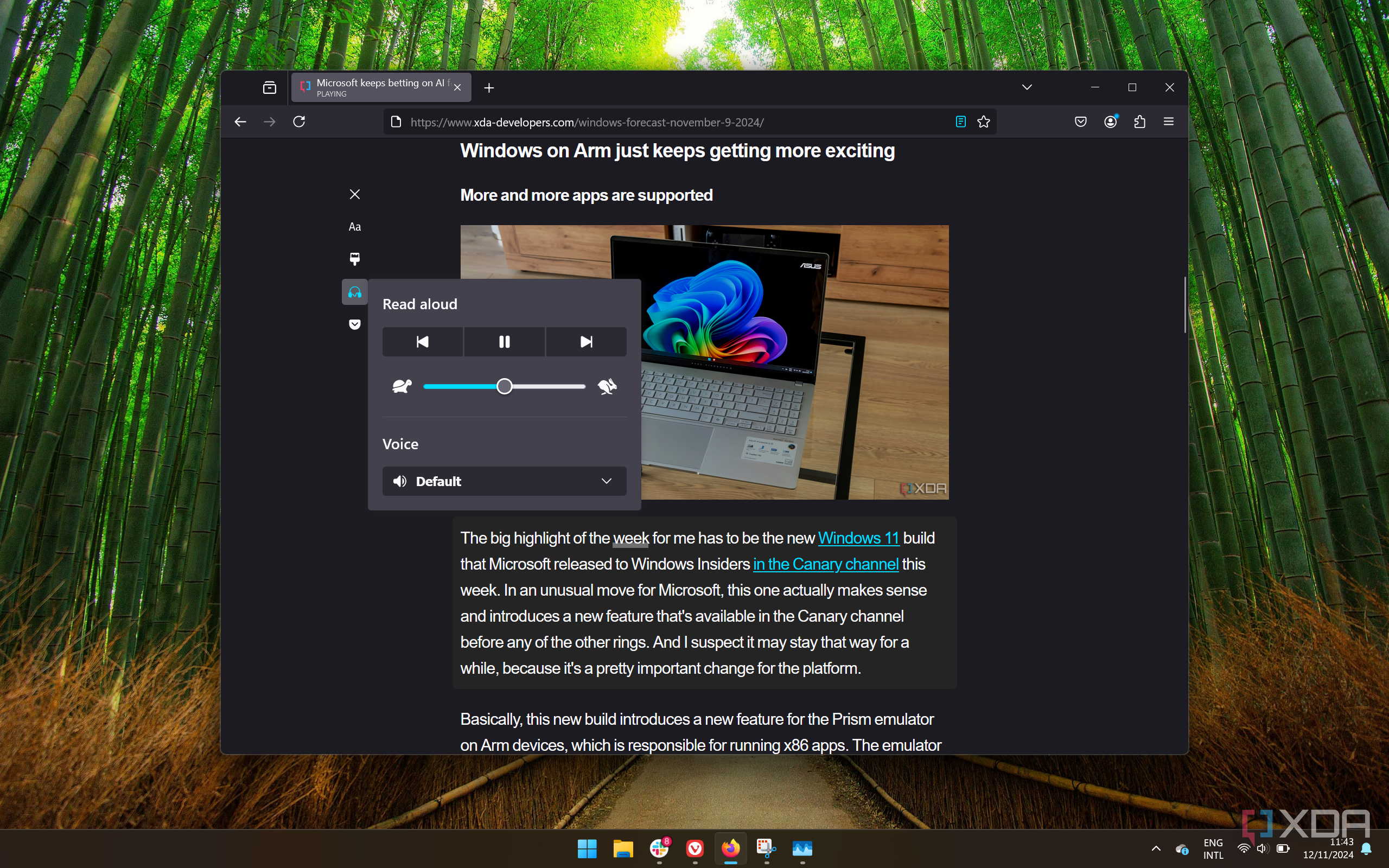 Screenshot of Mozilla Firefox showing the red aloud menu in reading mode