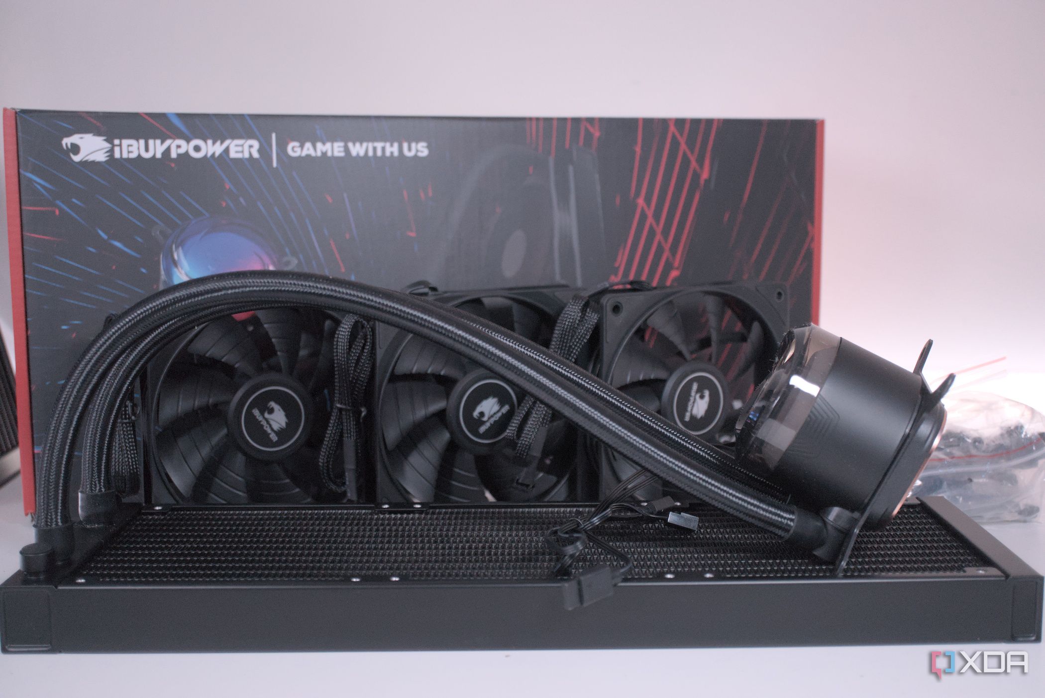 iBUYPOWER AW4 360 review: Solid cooling at a reasonable price