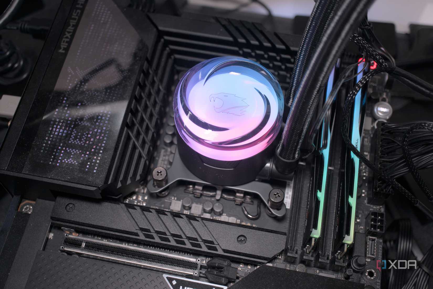 iBUYPOWER AW4 360 review: Solid cooling at a reasonable price
