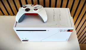 xbox series x with starfield controller and wrap