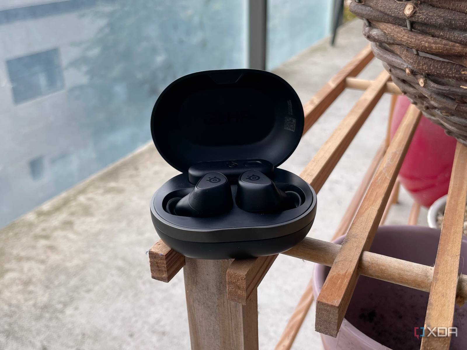 SteelSeries Arctis GameBuds review: Impressive sound in a small