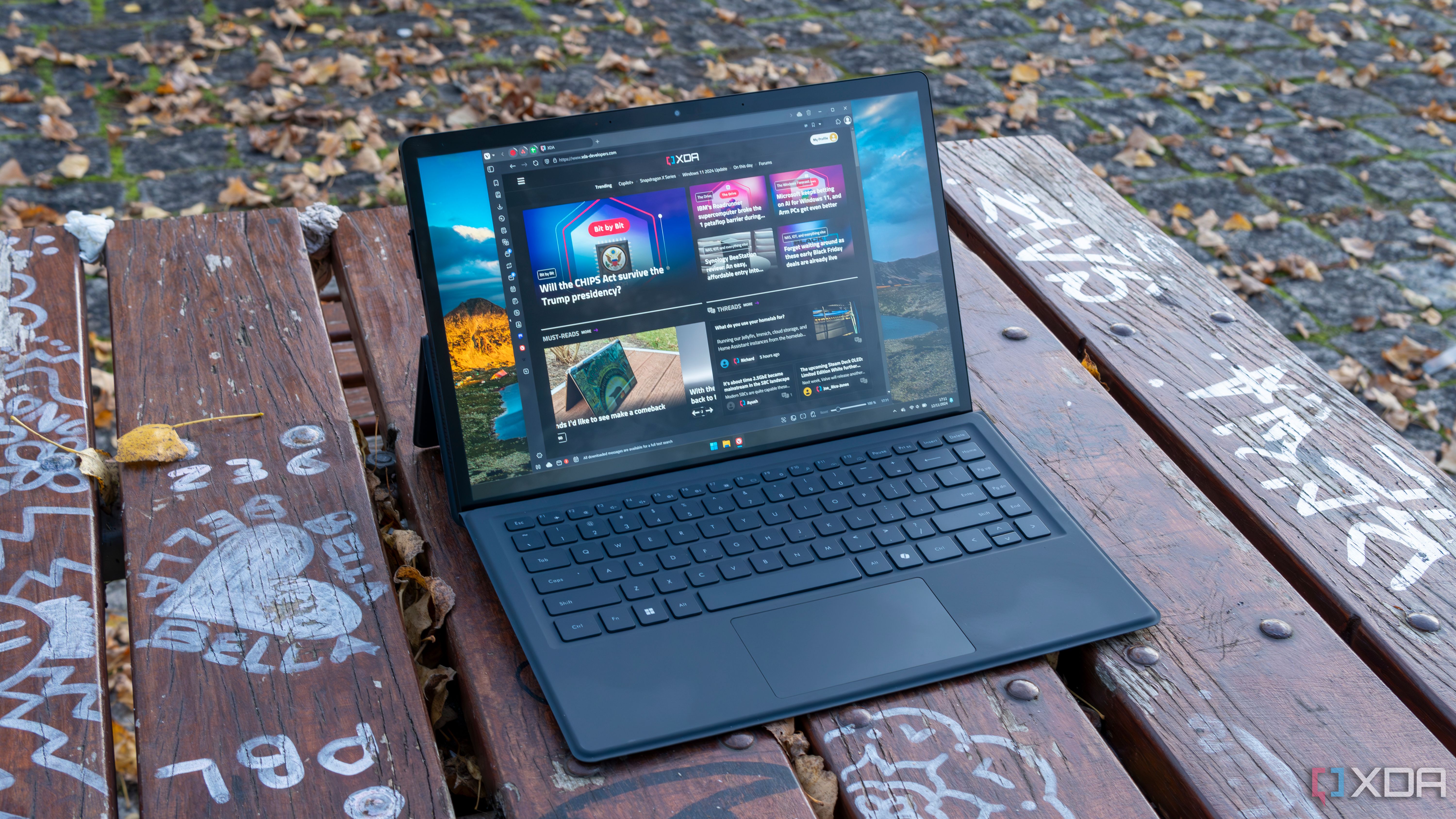 Windowsノート本体 minisforum v3 Minisforum AMD 3-1 Windows Tablet V3