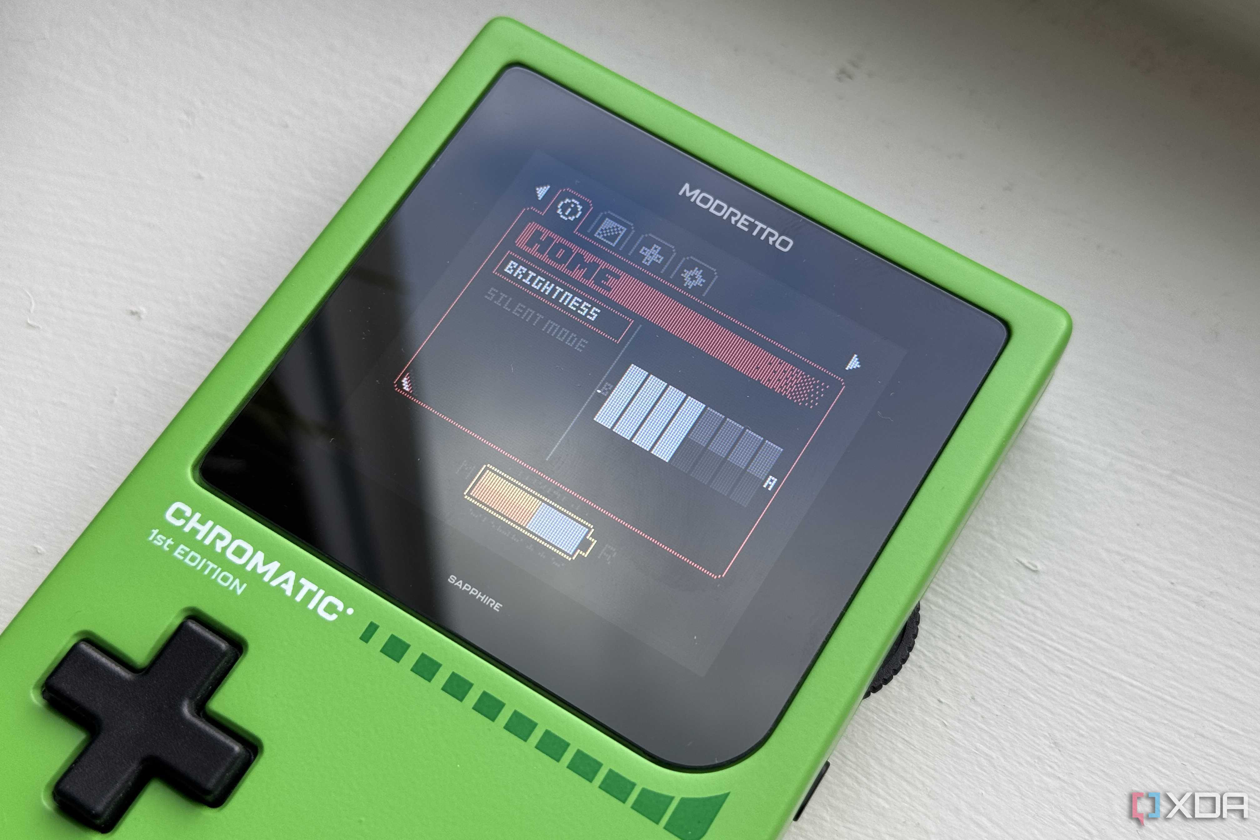 modretro chromatic in leaf color showing the brightness settings