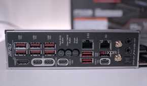 MSI MPG X870E Carbon WiFi rear I/O